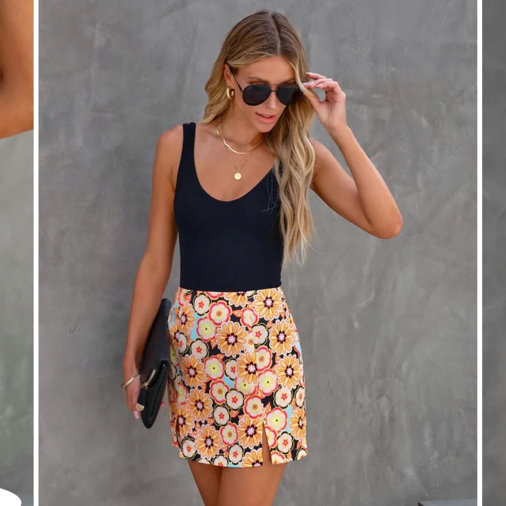 NWOT M Dee Elly Foxy Lady floral slit mini skirt Vici groovy